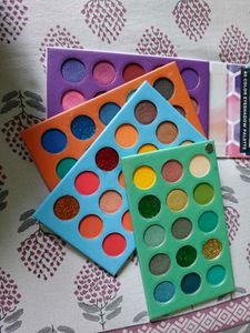 60 Color Eyeshadow Palettes