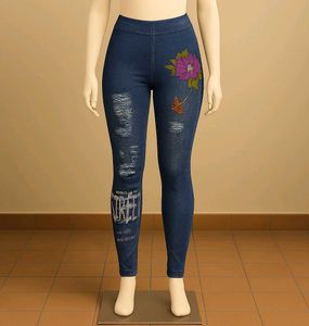 🎋Donation Distressed Graphic Print Tight