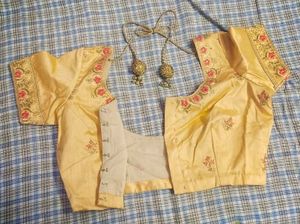 Beautiful Mustard Lehenga With Red Chunni