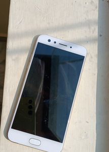 Oppo F3 With Charging Wire (NOT ADAPTER)
