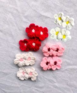 Daisy Crochet Clip