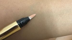 Yves Saint Laurent (YSL) Touche Illuminating PEN