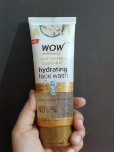 Wow Rice Water + Ceramide Hydrating Facewash