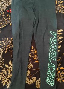 gray colour tight gym legging