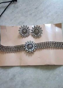 Necklace &amp; Earring Set