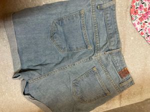 Bule Shorts Hot Pants