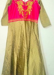 Elegant Pink &amp; Gold Kurta Set