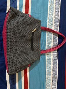 Good Hand Bag