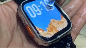 Smart Watch - Like New!