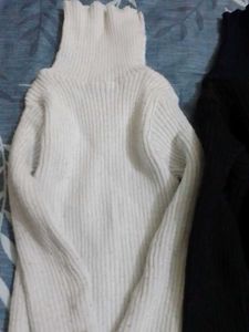 Turtleneck Sweaters - Black &amp; White