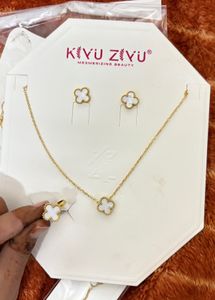 Clover Jewelry Set