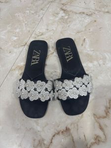 Worn Twice Zara Flip Flop Size 35