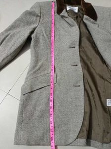 Classic Blazer with Velvet Collar