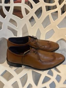 Tan Leather Wingtip Dress Shoes