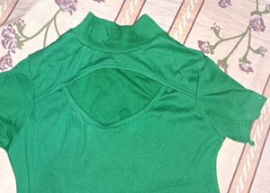 Green Keyhole Top