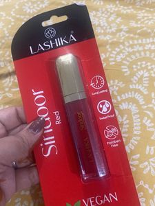 Lashika Sindoor Red - Vegan & Long Lasting!