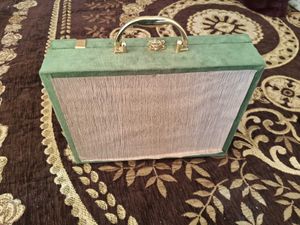 Shringar Vintage Green Velvet Box with Pouch