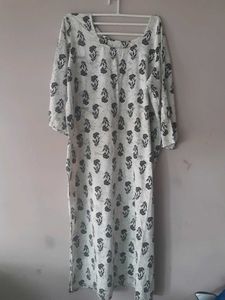 Donation/Tops Bust Upto 42