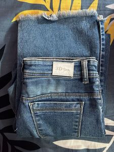 Wide Leg Cropped Jeans