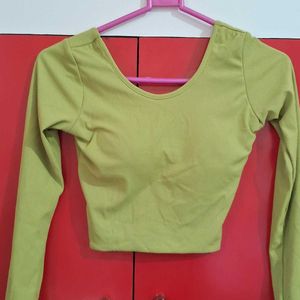 Full Sleeve Crop Top