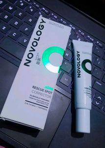Novology Acne Spot Corrector