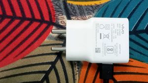 2 VIVO NEW AND ORIGINAL TYPE C MOBILE CHARGER