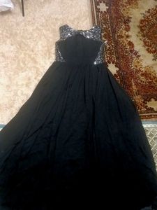 Elegant Black Party Gown