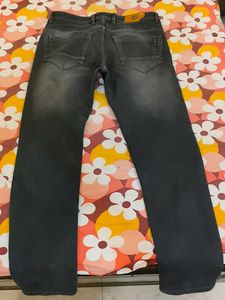 Men Straight Fit Jeans