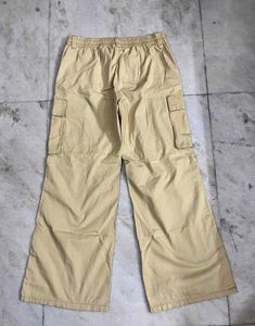H&amp;M UNISEX LIGHT KHAKI WIDE LEG CARGO PANTS