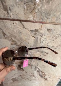 IMPORTED TIGER PRINT SUNGLASSES