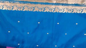 Sale ❗️Peacock Green New Saree With Blouse