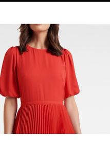 Forever New Charlotte Puff SleevePleated