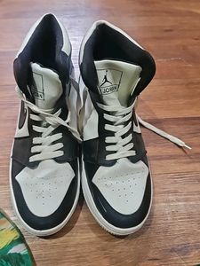 Jordan Sneaker For Women