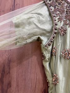Elegant Green Embroidered Kurta Set