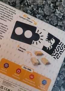 Skillmatics High Contrast Flashcards