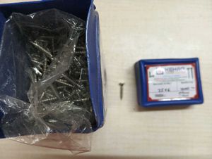 METAL SCREWS