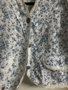 Floral Cropped Cardigan