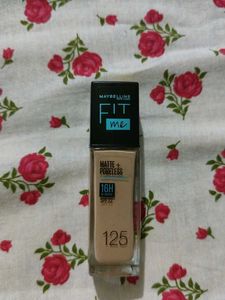 Maybelline Fit Me Foundation - 125