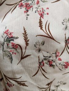 Floral Print Top( blouse)