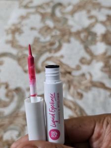 MyGlamm Liquid Eyeliner