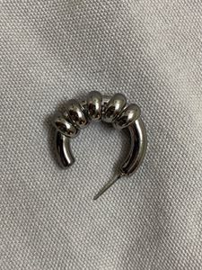 Croissant Design Hoops (silver)