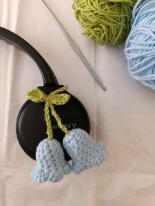 Valley Of Lilly Crochet Charm 2 Pieces