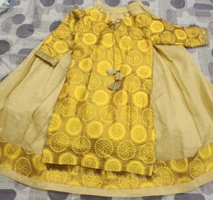 Kurti With Skirt