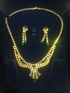 Elegant Necklace Set