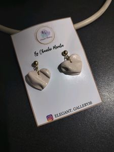 2 Beautiful pairs of earring🌷