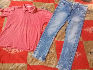 tshirt 👕 with jeans 👖