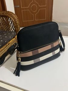 Stylish Crossbody Bag