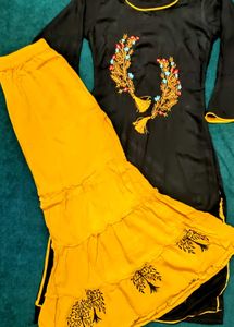 Elegant Black Embroidered Kurta Set