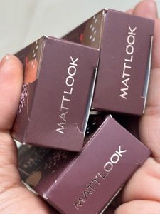 Lipstick Under 180₹