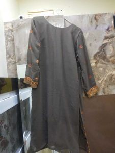 Embroidered kurta set